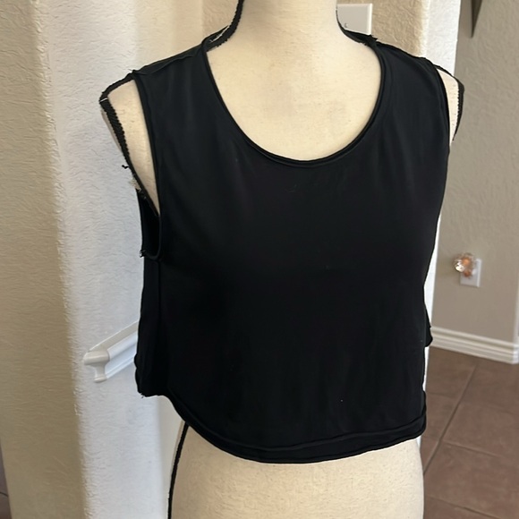 Mono B black sleeveless crop top Size S - Picture 10 of 17